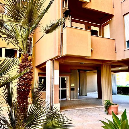 La Mansarda Di Nemi Apartamento Trapani Exterior foto